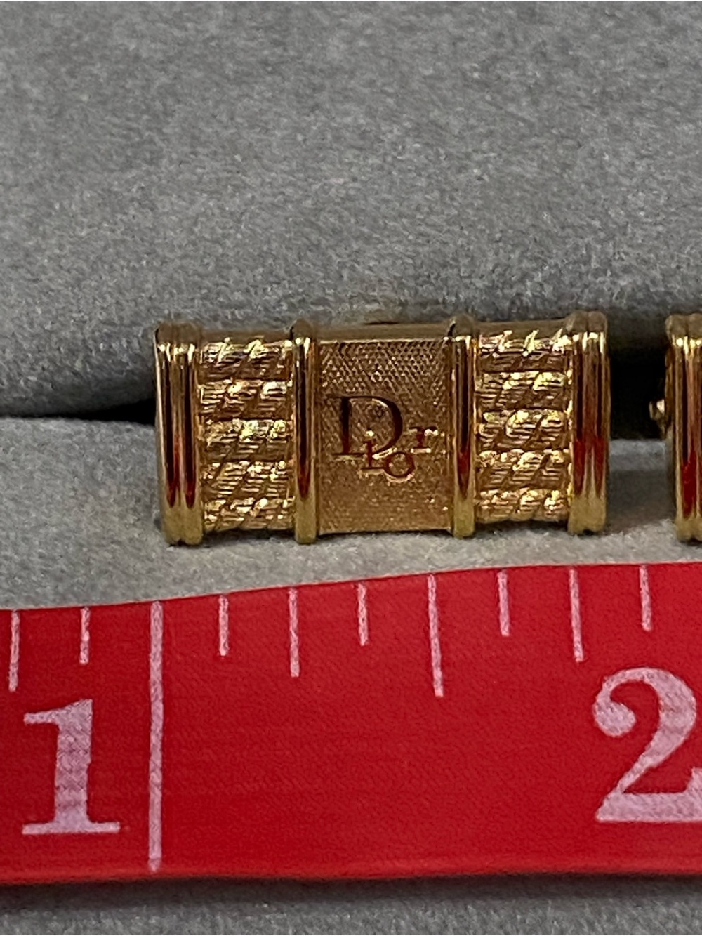 LKNW Vintage Christian Dior Cufflinks with Box Gold Tone Logo Basketweave - Picture 10 of 12
